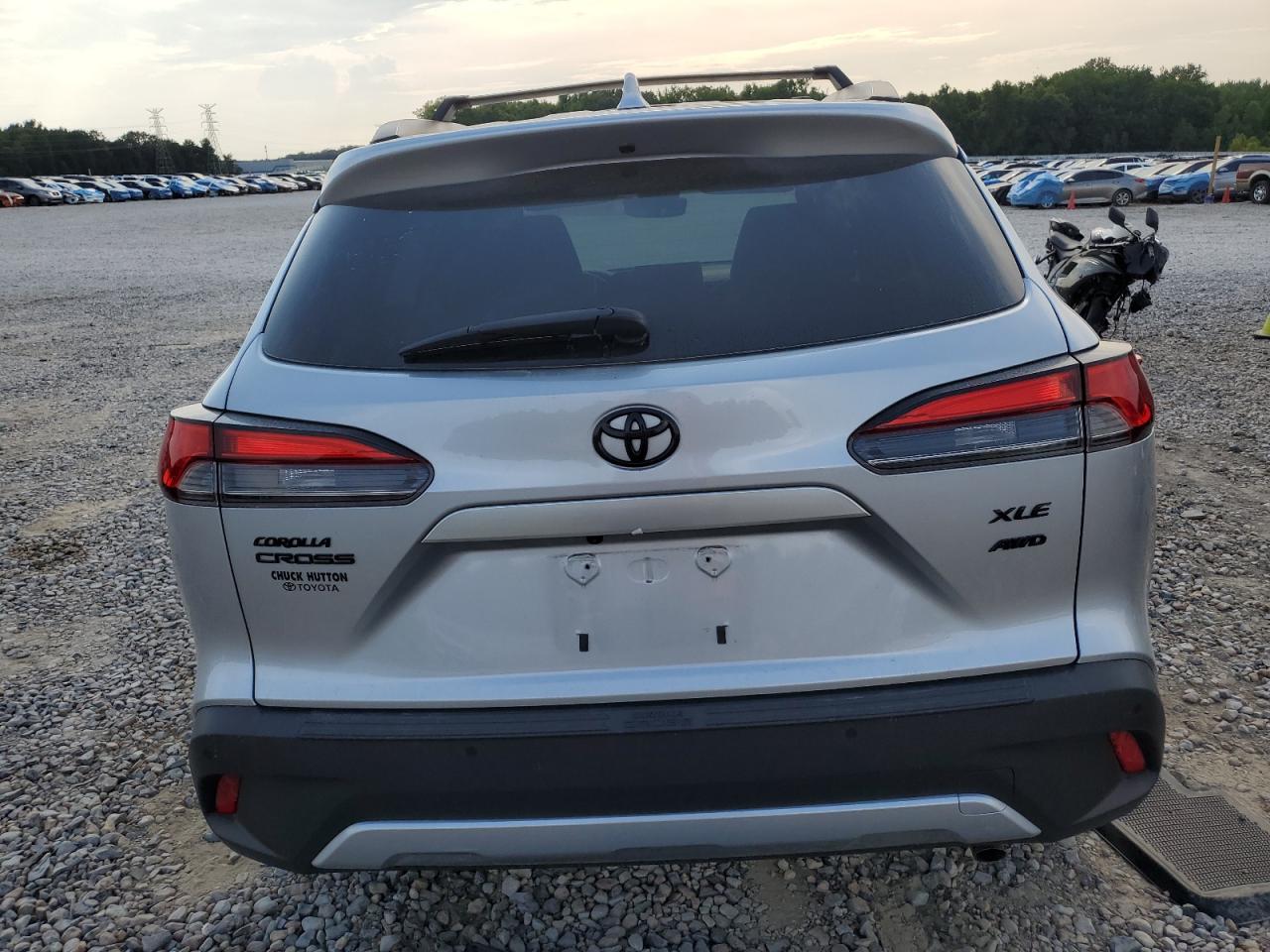 2022 Toyota Corolla Cross Xle VIN: 7MUDAABG9NV021017 Lot: 66562555