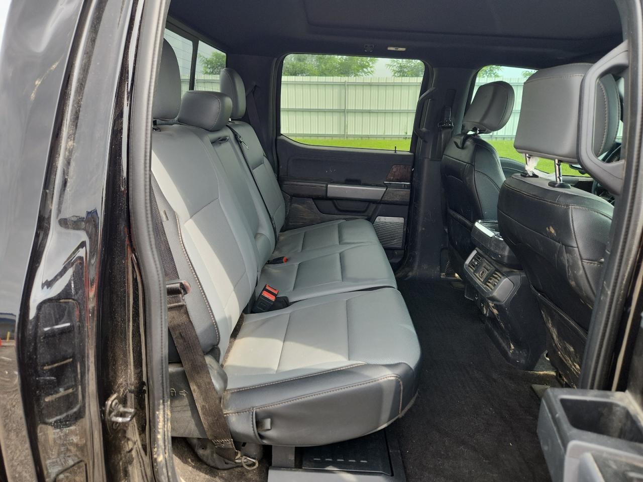 2022 Ford F150 Lightning Pro VIN: 1FT6W1EV2NWG03104 Lot: 65034965