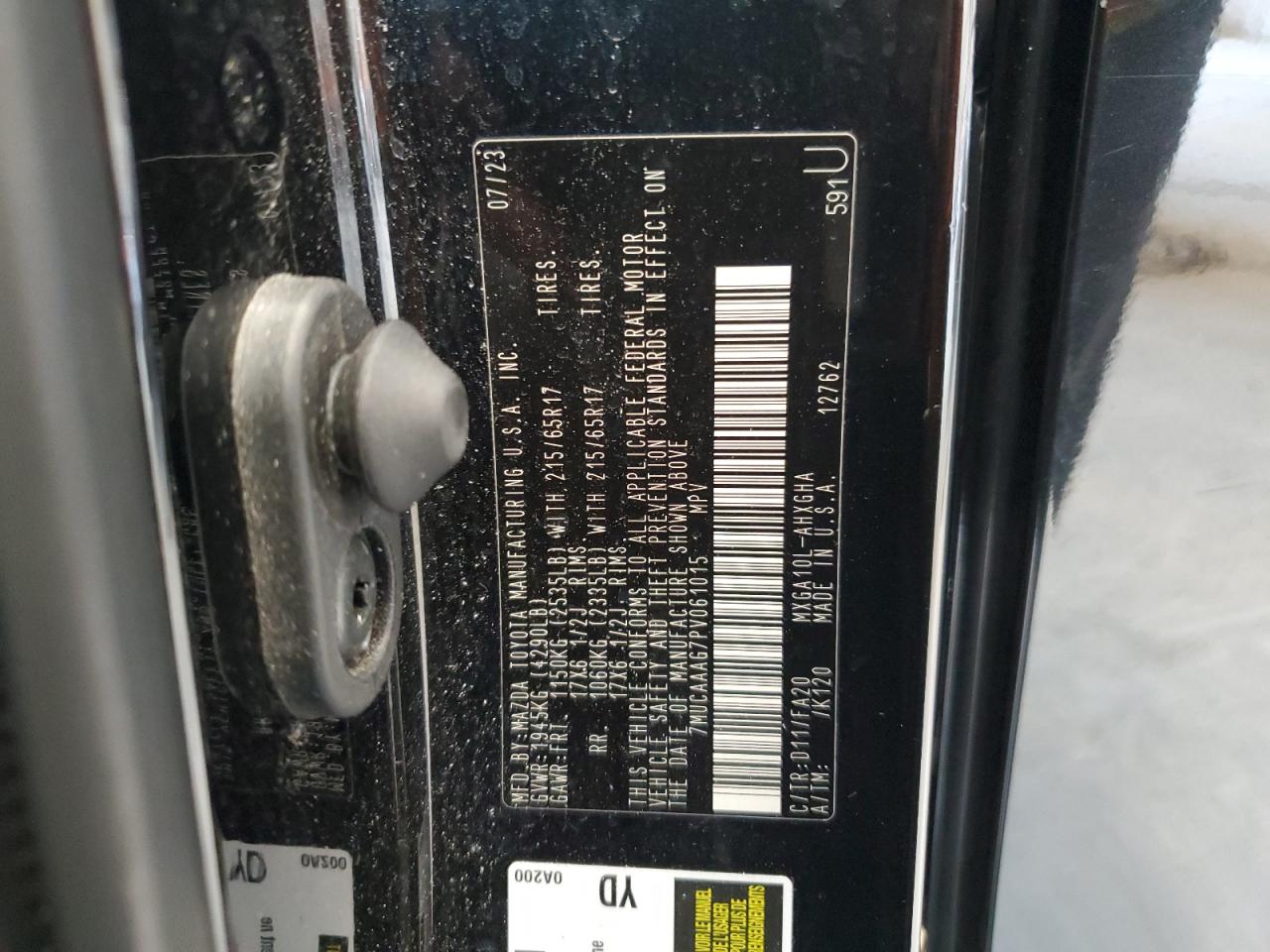 2023 Toyota Corolla Cross Le VIN: 7MUCAAAG7PV061015 Lot: 66490435