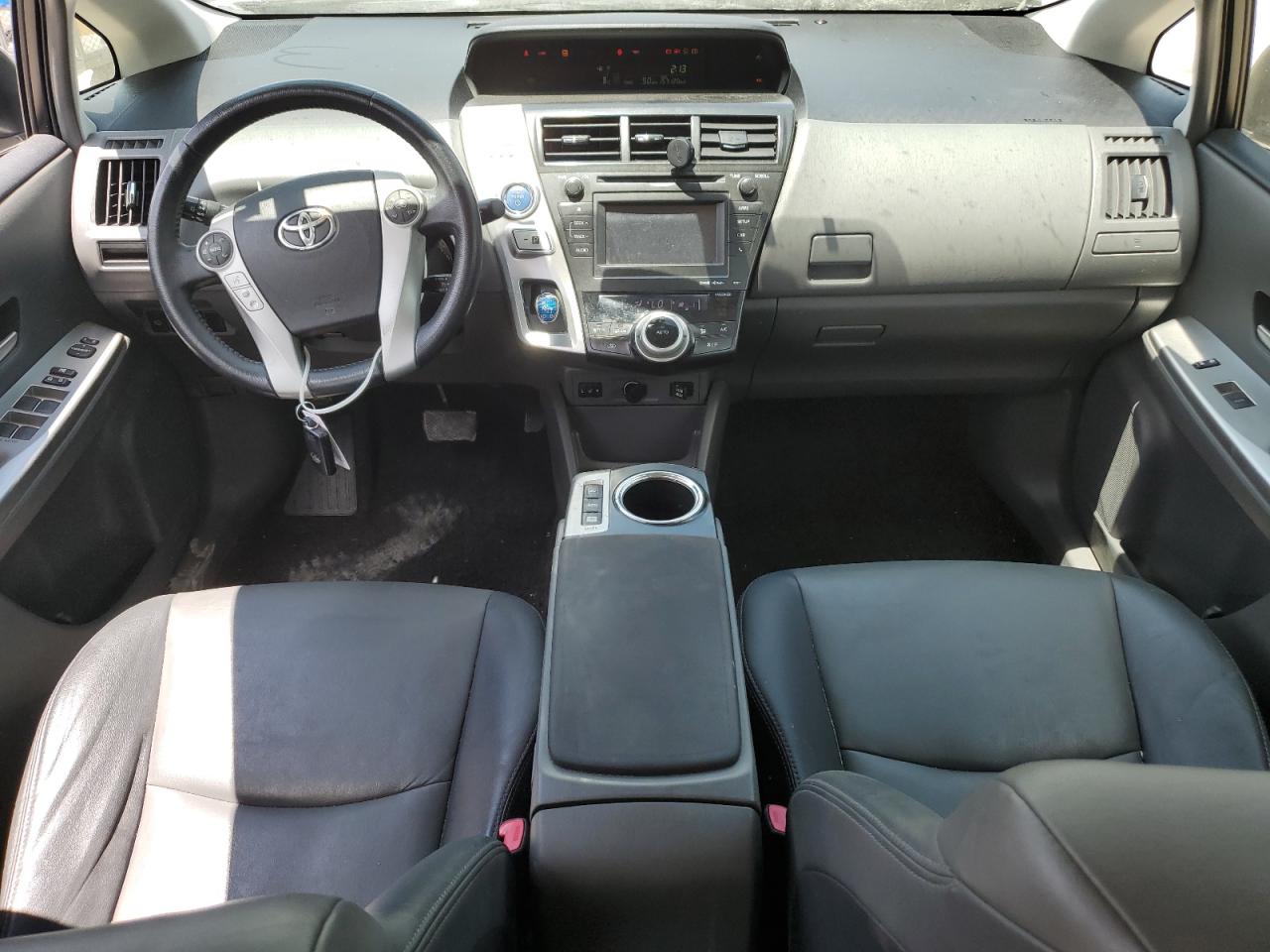 2014 Toyota Prius V VIN: JTDZN3EU2E3340715 Lot: 64973265