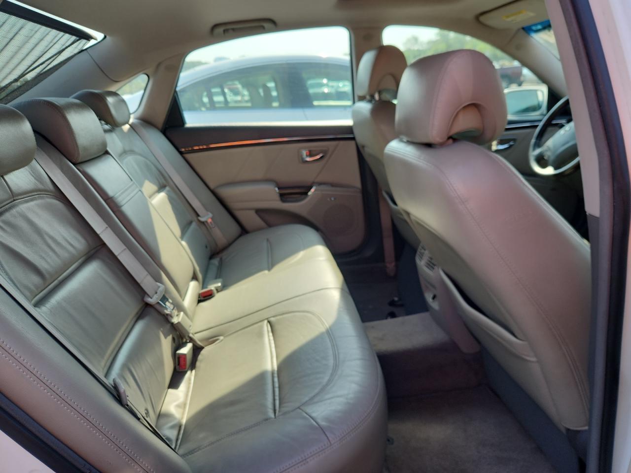 2009 Hyundai Azera Se VIN: KMHFC46F89A369678 Lot: 66942235