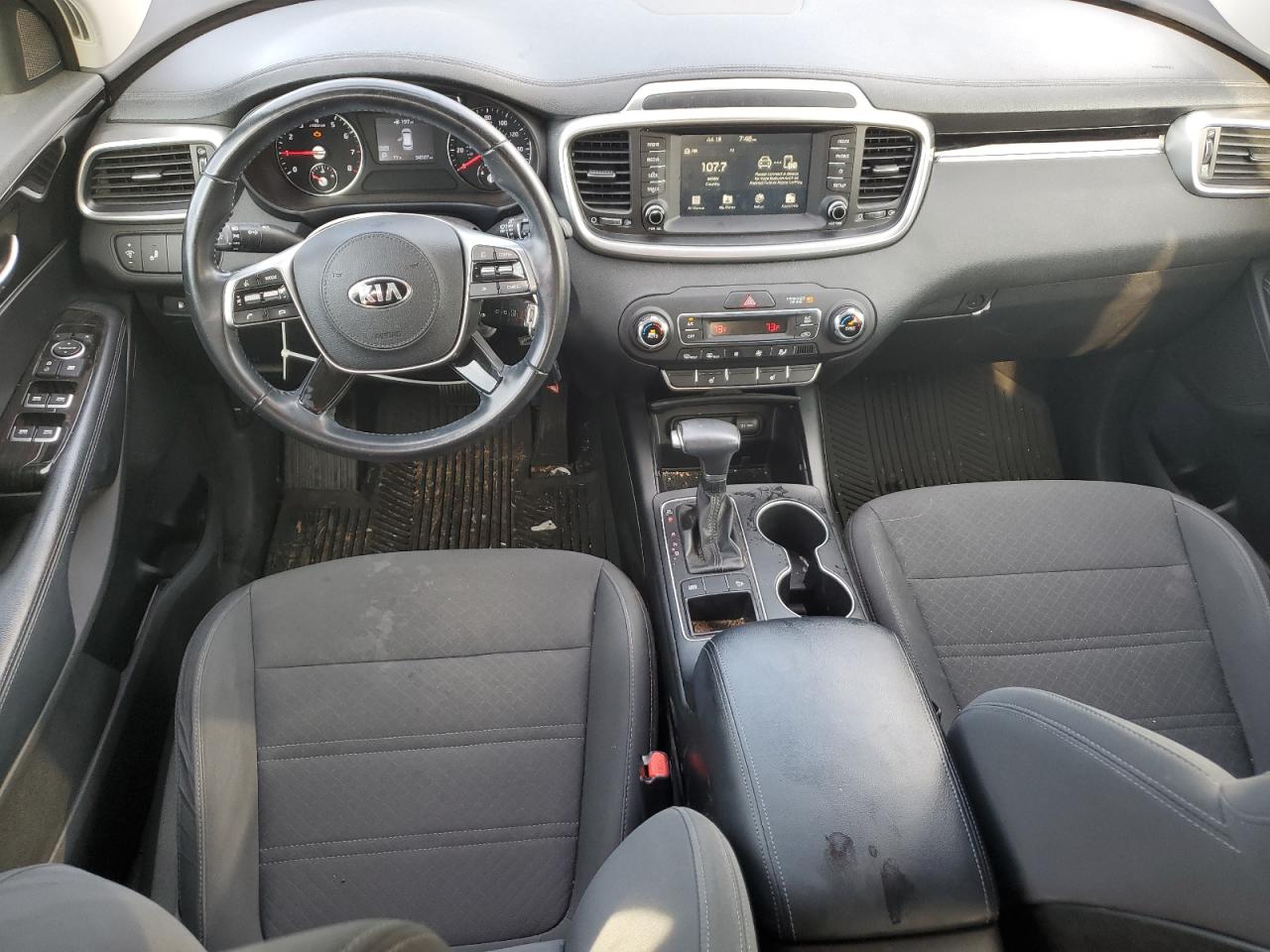 2019 Kia Sorento Lx VIN: 5XYPG4A56KG602698 Lot: 64227475