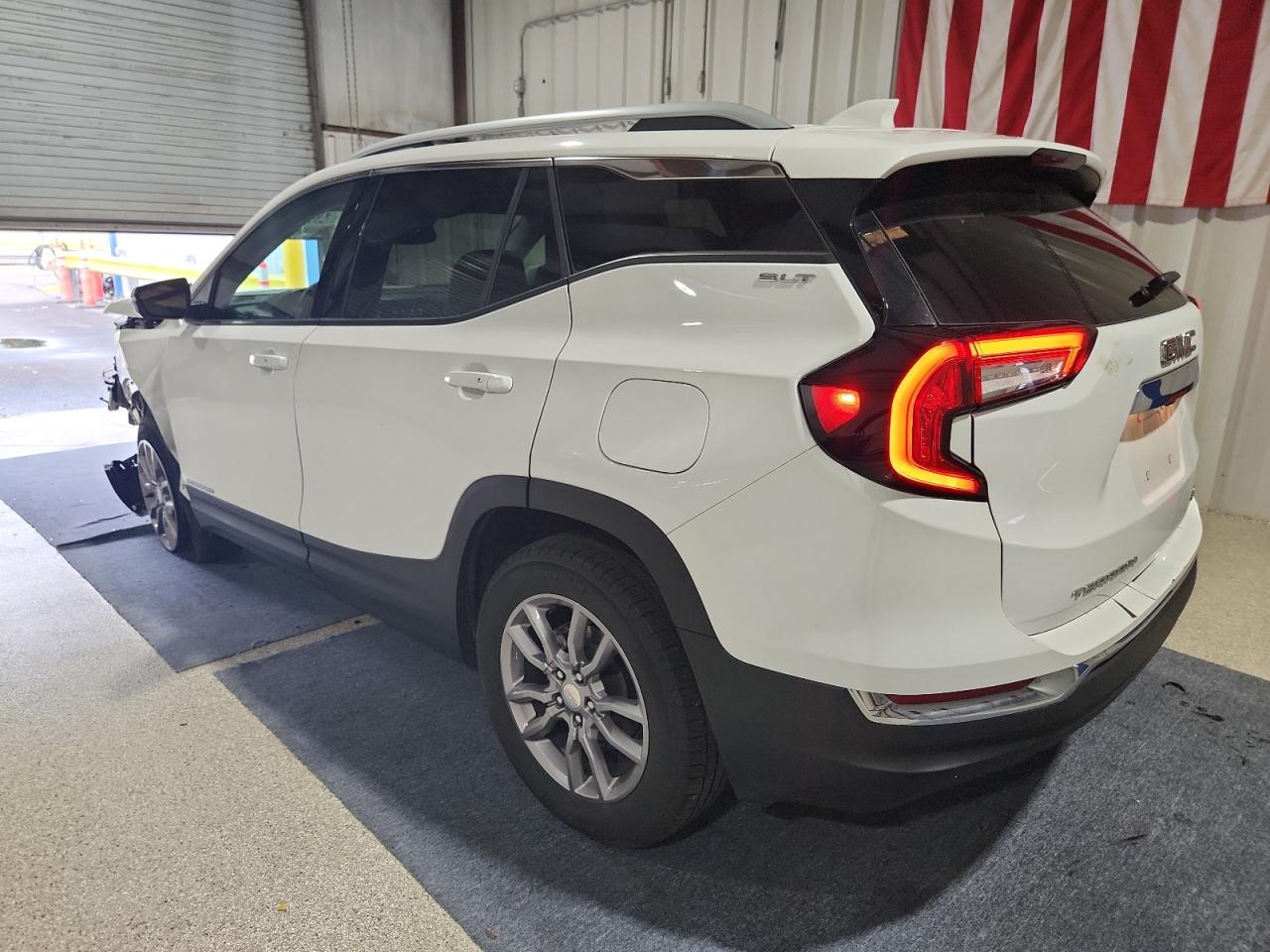 2024 GMC Terrain Slt VIN: 3GKALVEG2RL352063 Lot: 64334175