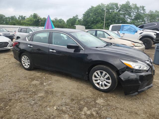  NISSAN ALTIMA 2018 Czarny