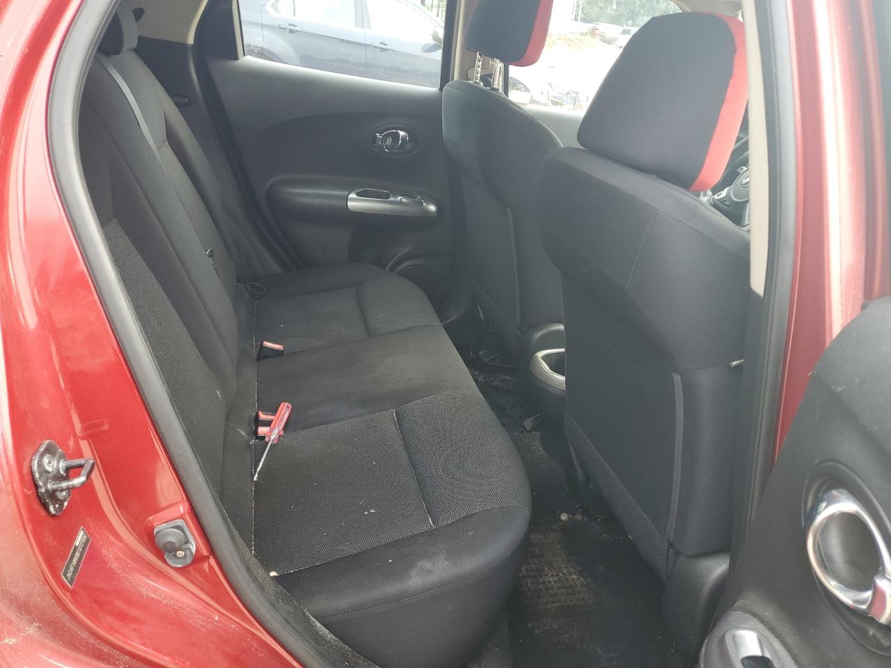 2011 Nissan Juke S VIN: JN8AF5MV0BT012189 Lot: 64252885