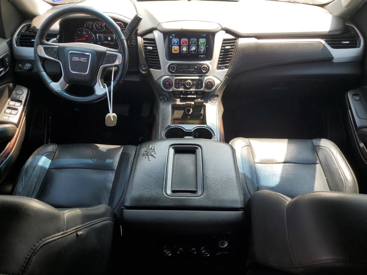 2019 GMC Yukon Xl C1500 Slt VIN: 1GKS1GKC1KR402036 Lot: 65318805