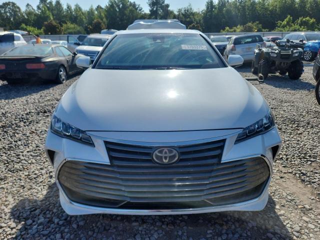  TOYOTA AVALON 2019 Biały