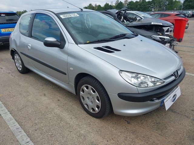 2004 PEUGEOT 206 S