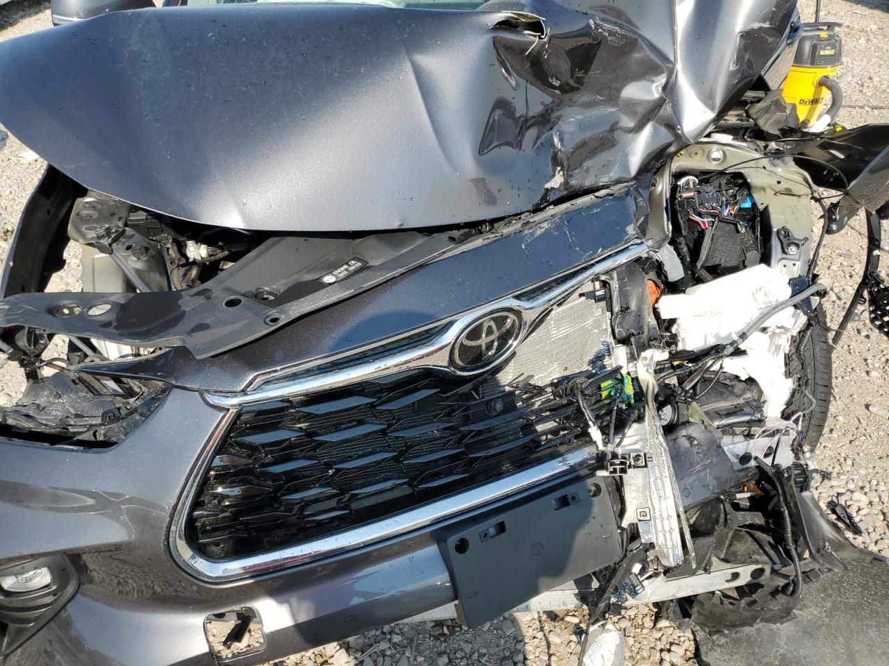 2022 Toyota Highlander Platinum VIN: 5TDFZRBH7NS232882 Lot: 63442435