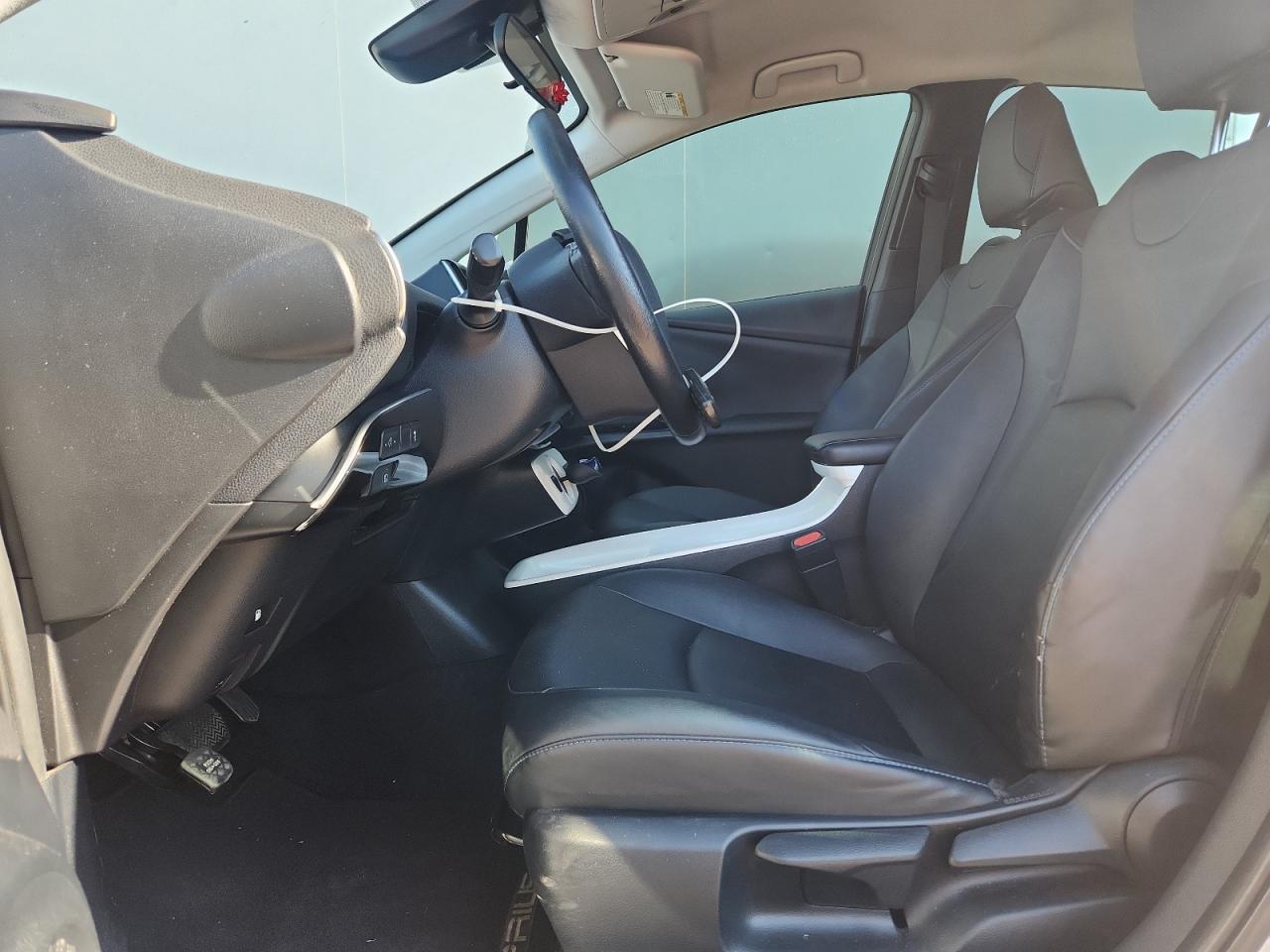 2016 Toyota Prius VIN: JTDKARFU3G3018411 Lot: 64587545
