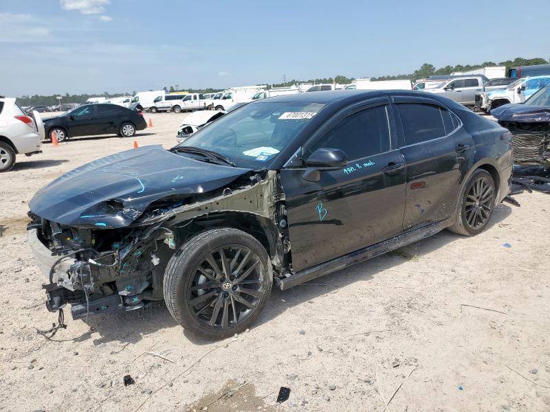 TOYOTA CAMRY SE 2021