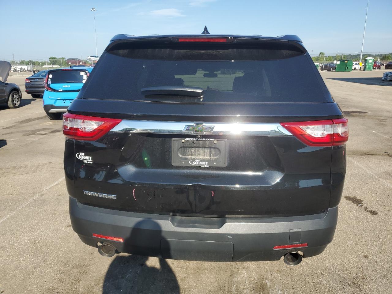 2020 Chevrolet Traverse Ls VIN: 1GNERFKW1LJ131086 Lot: 64578495