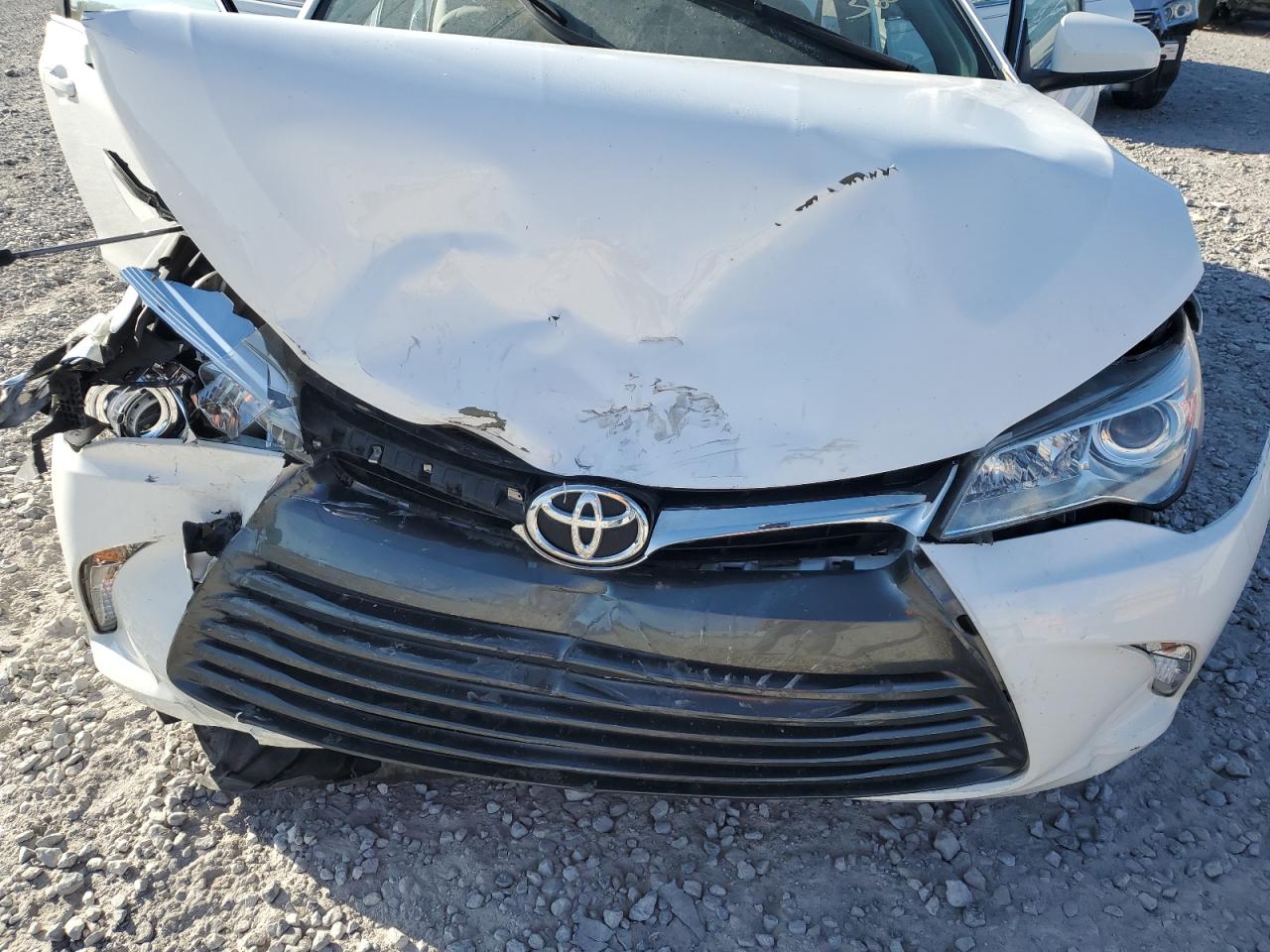2016 Toyota Camry Le VIN: 4T4BF1FK5GR556136 Lot: 65431045