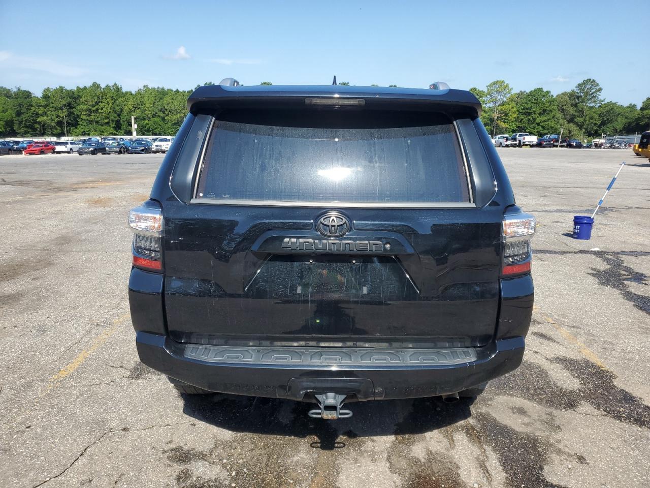 2018 Toyota 4Runner Sr5 VIN: JTEZU5JR7J5189879 Lot: 63765825