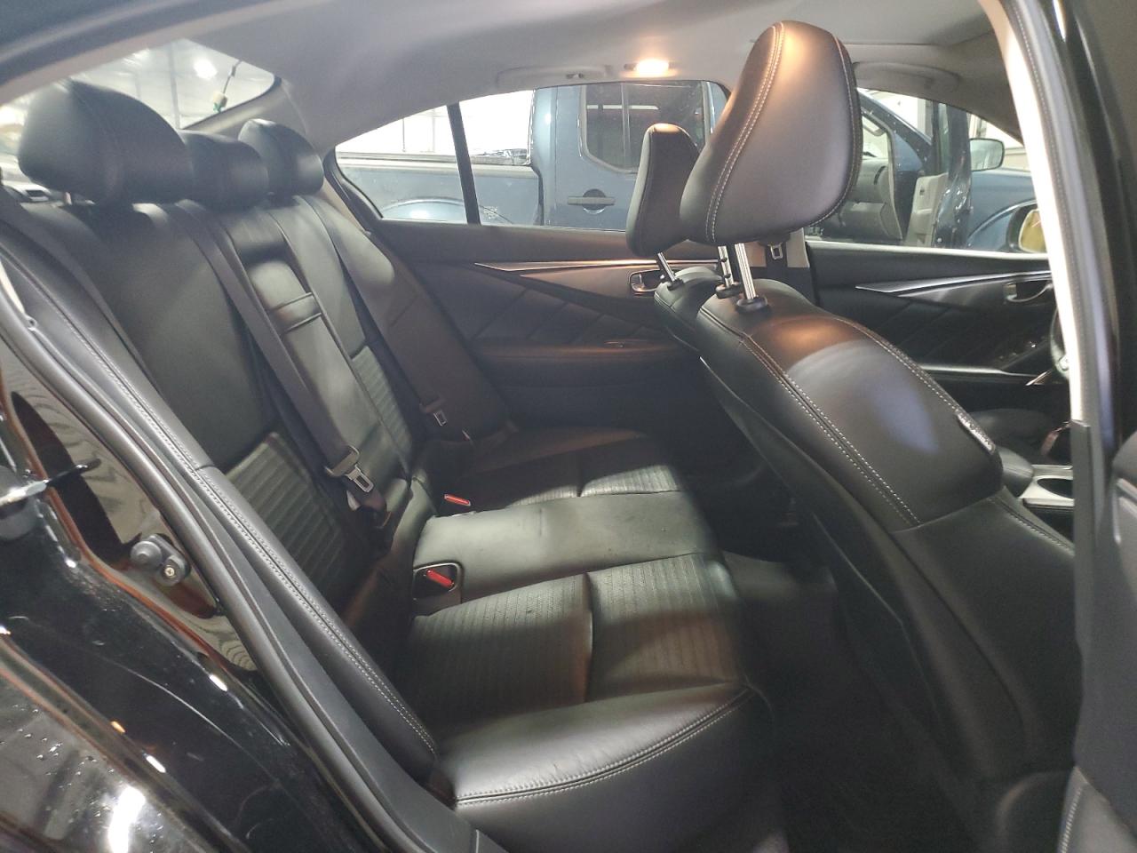 2018 Infiniti Q50 Luxe VIN: JN1EV7AR3JM610548 Lot: 64136035