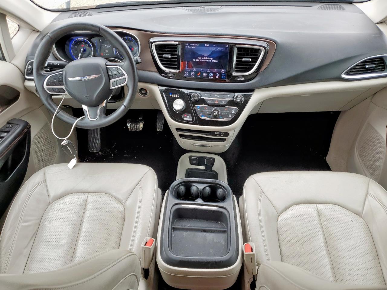 2018 Chrysler Pacifica Touring L VIN: 2C4RC1BGXJR316365 Lot: 63769645