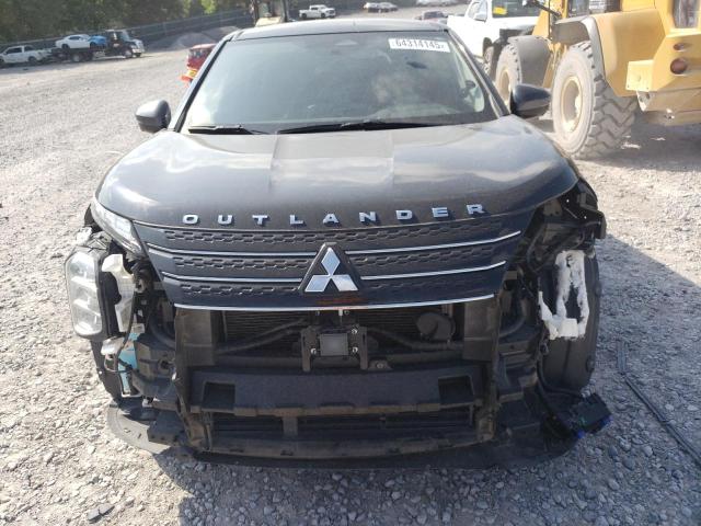  MITSUBISHI OUTLANDER 2022 Czarny