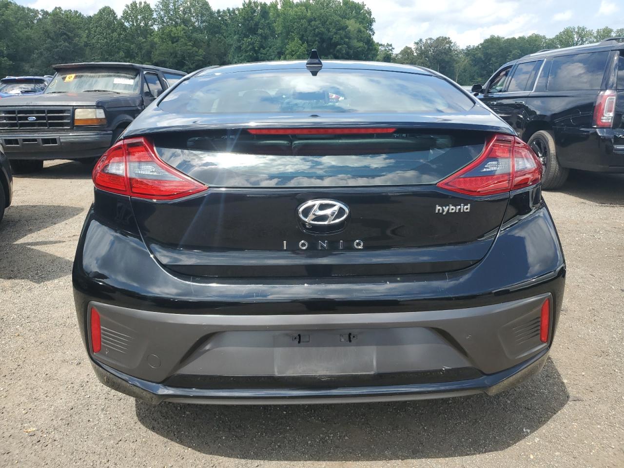2017 Hyundai Ioniq Limited VIN: KMHC85LC8HU035958 Lot: 63121545