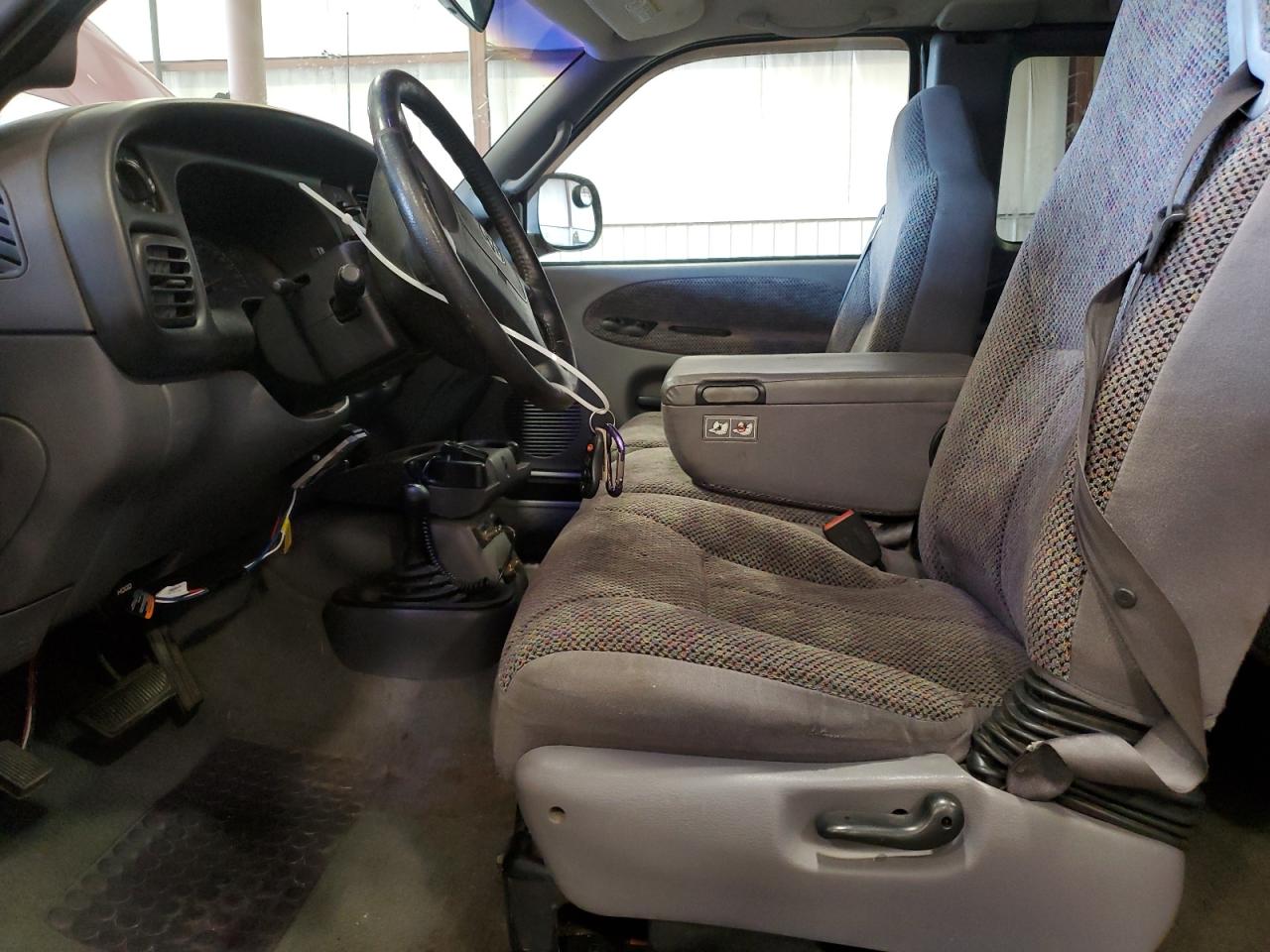 1999 Dodge Ram 1500 VIN: 1B7HF13Y6XJ503917 Lot: 63855285