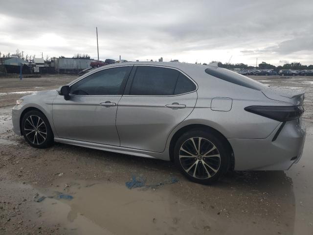  TOYOTA CAMRY 2020 Silver