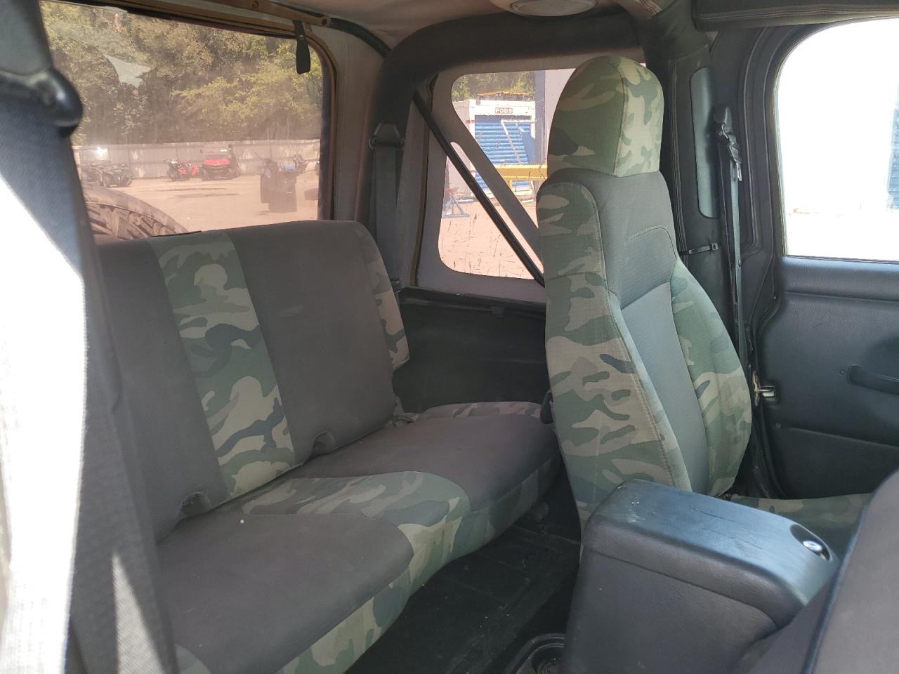 2005 Jeep Wrangler X VIN: 1J4FA39S45P319326 Lot: 64983495