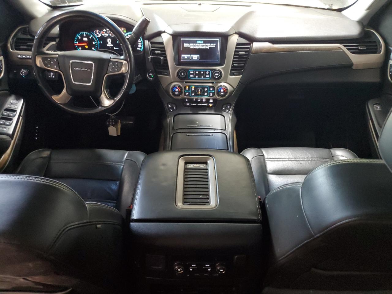 1gks2hkj8jr188114 1GKS2HKJ8JR188114 2018 GMC Yukon Xl Denali