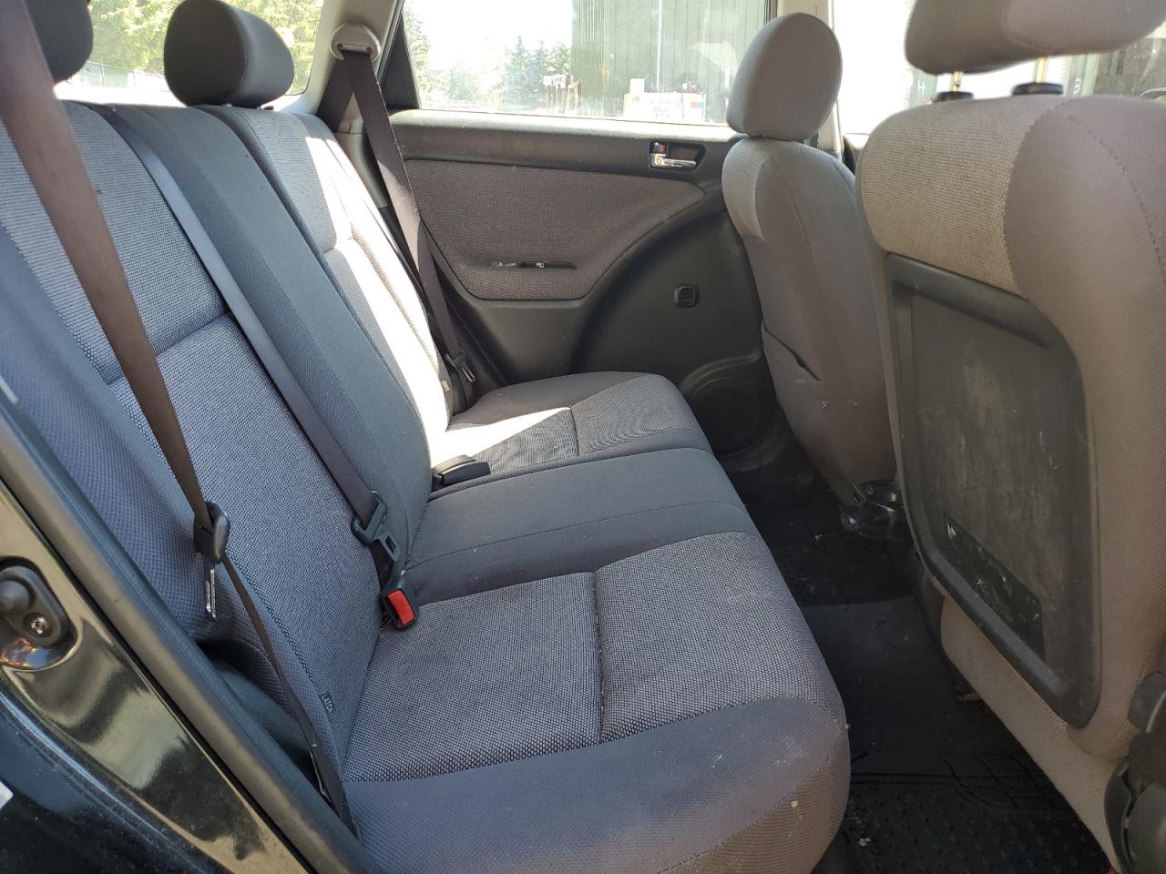 2004 Toyota Corolla Matrix Xr VIN: 2T1KR32E24C235374 Lot: 63445825