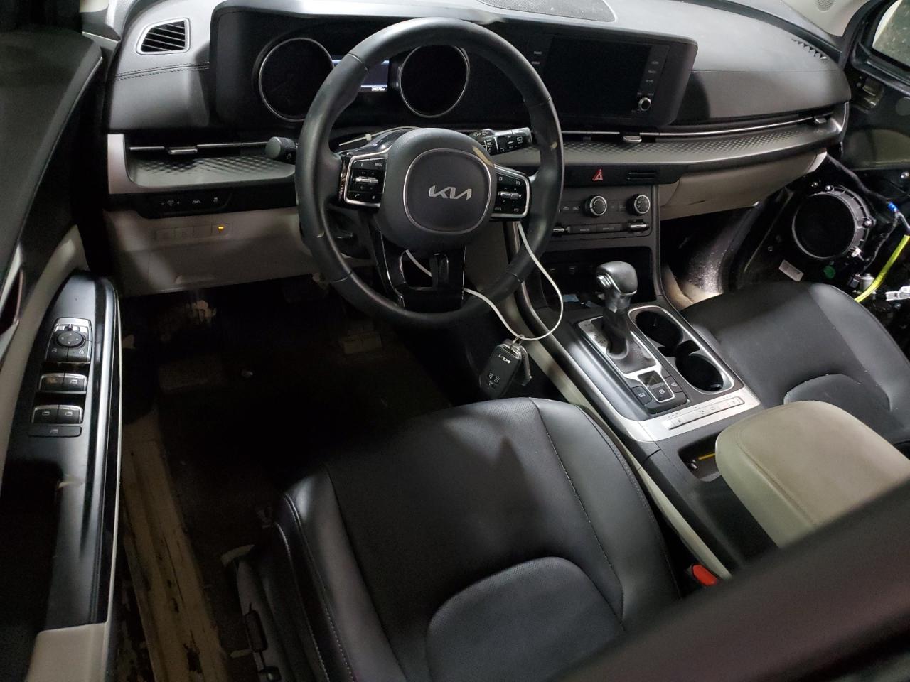 2023 Kia Carnival Lx VIN: KNDNB4H39P6192595 Lot: 62840115
