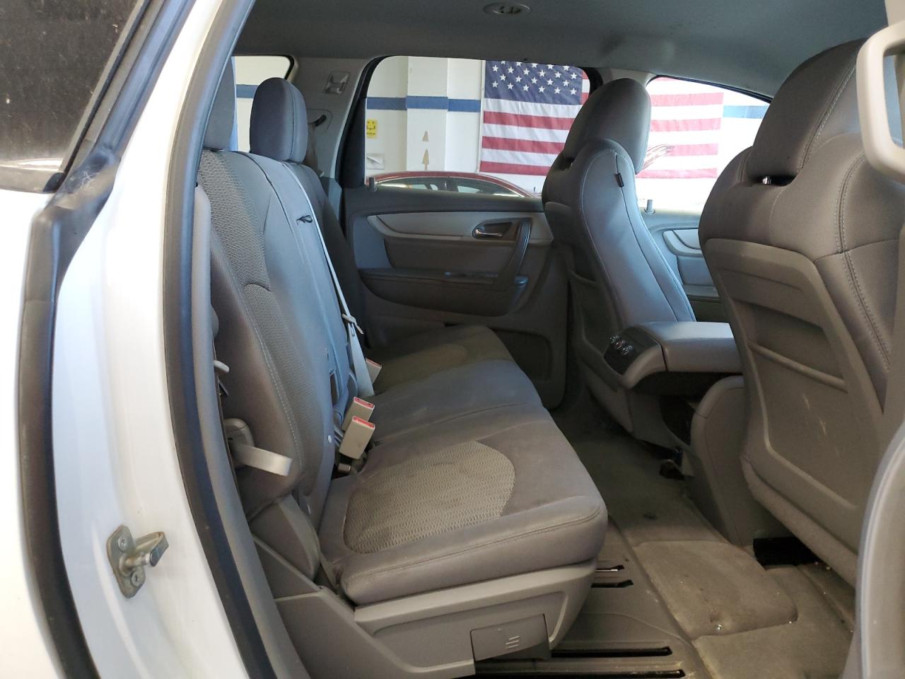 2016 Chevrolet Traverse Ls VIN: 1GNKVFKD8GJ132027 Lot: 64246965