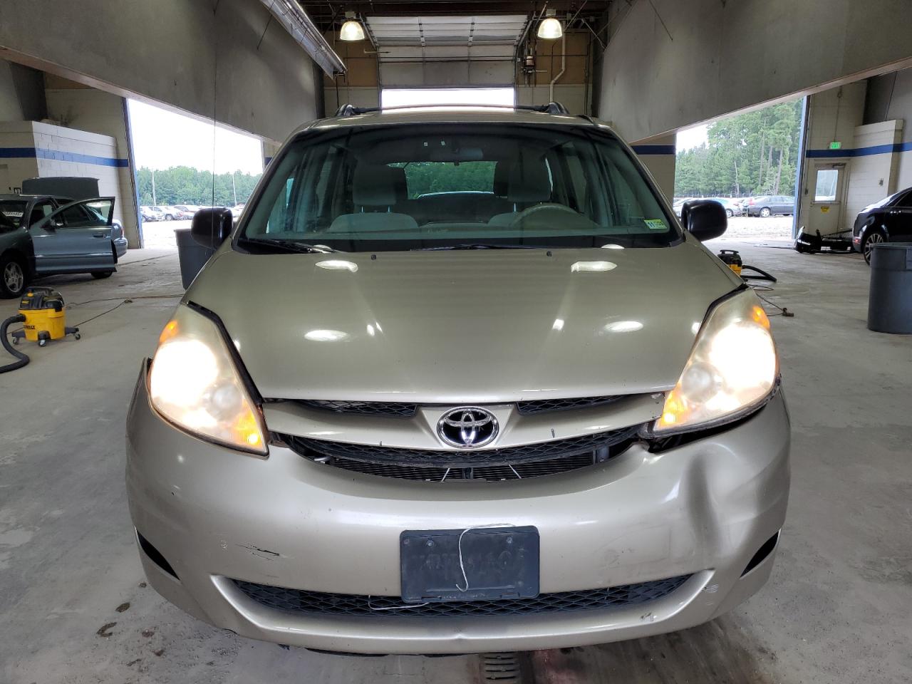 2009 Toyota Sienna Ce VIN: 5TDZK23C89S259350 Lot: 65702575