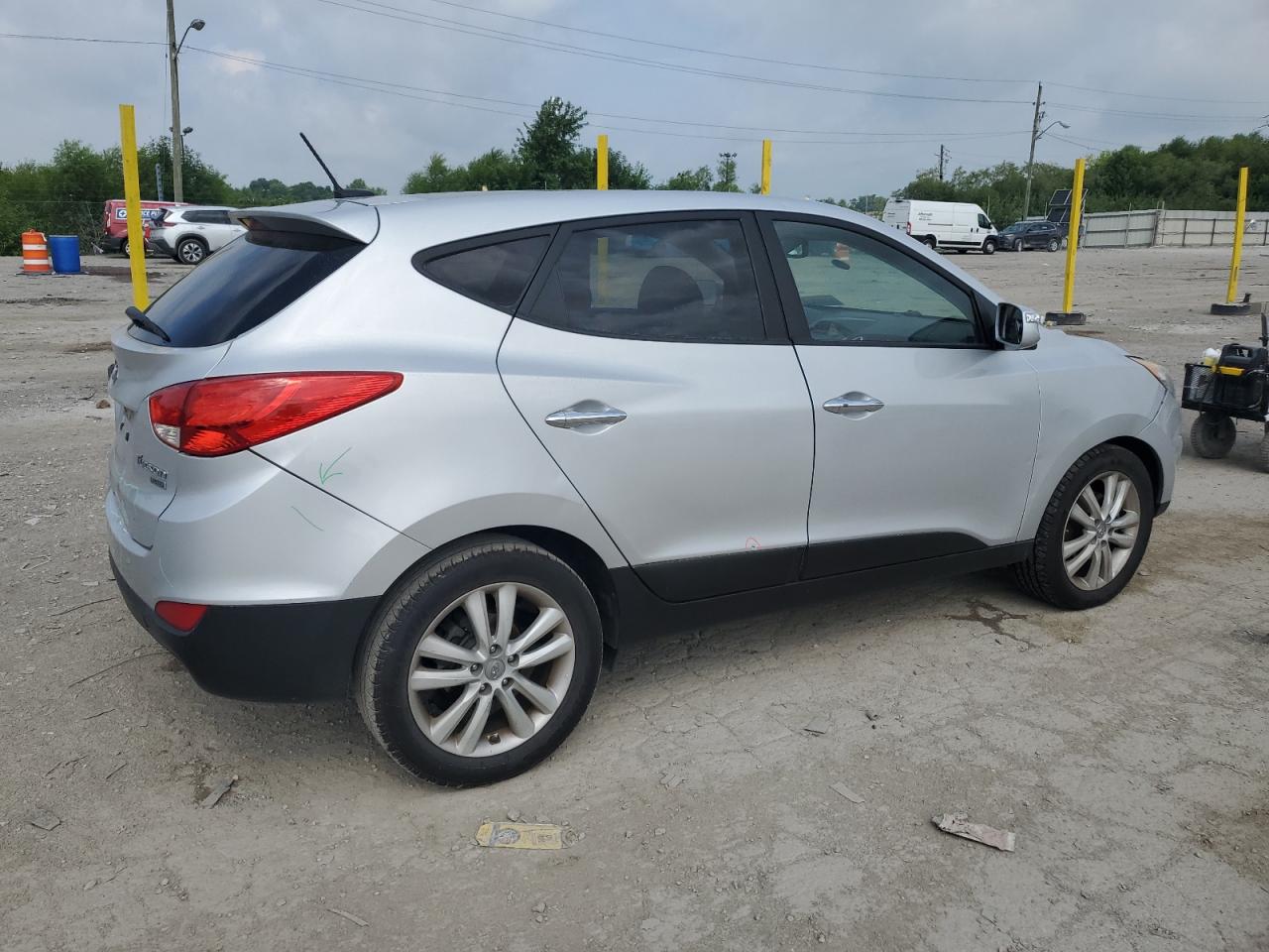 km8ju3acxdu651102 KM8JU3ACXDU651102 2013 Hyundai Tucson Gls