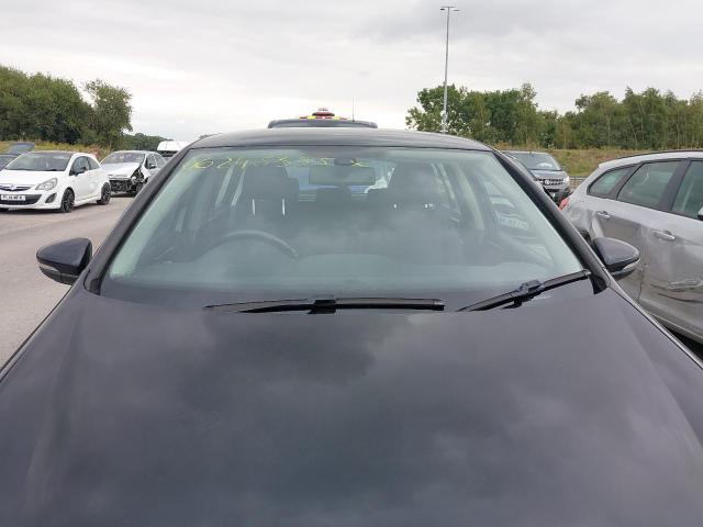 2011 VOLKSWAGEN GOLF SE TS