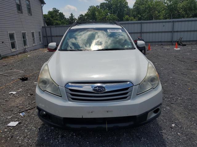  SUBARU OUTBACK 2012 White
