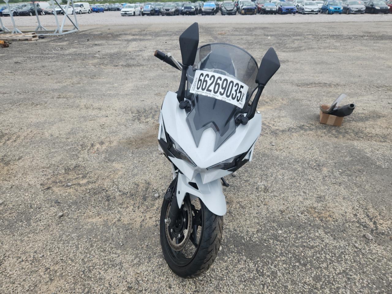 ml5exgg19sda41843 ML5EXGG19SDA41843 2025 Kawasaki Ex500