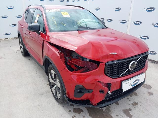 2023 VOLVO XC40 + T4 RECHARGE AUTO 