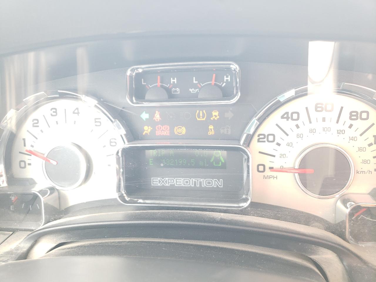 2012 Ford Expedition Limited VIN: 1FMJU2A52CEF20525 Lot: 65387565