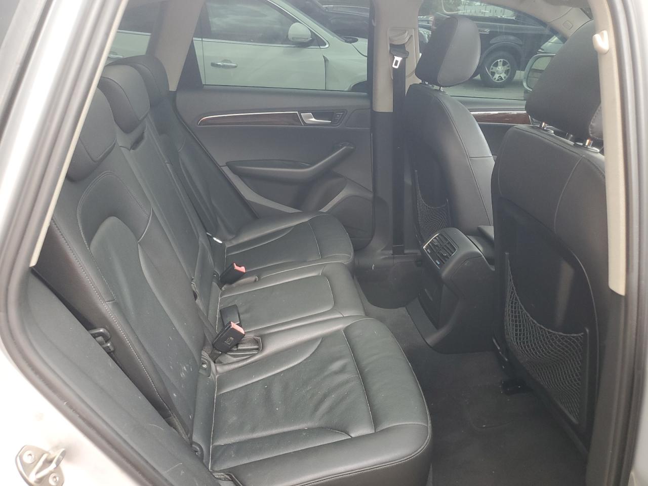 2010 Audi Q5 Premium Plus VIN: WA1LKAFP4AA012644 Lot: 64171485