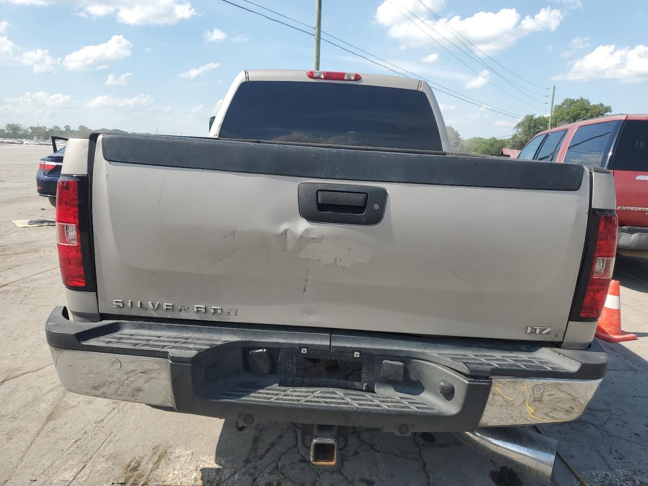 2008 Chevrolet Silverado K2500 Heavy Duty VIN: 1GCHK23638F137158 Lot: 64662885