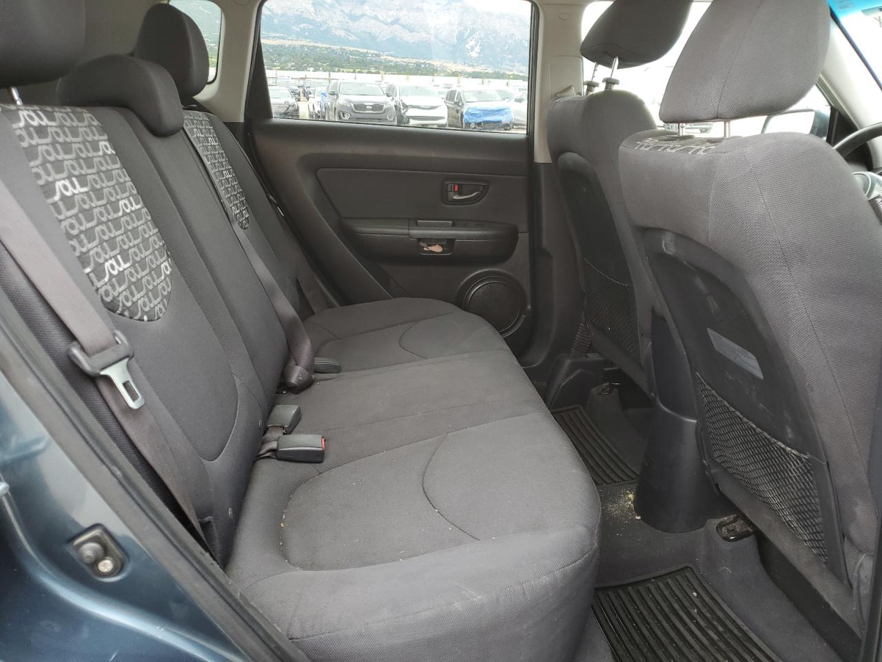 2011 Kia Soul + VIN: KNDJT2A23B7338736 Lot: 63638985