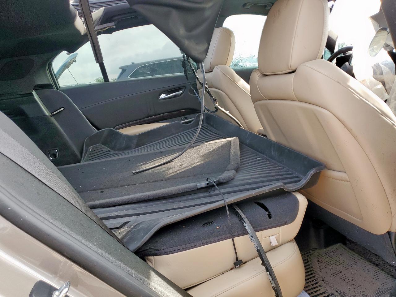 2024 Cadillac Xt4 Premium Luxury VIN: 1GYFZCR45RF137687 Lot: 64419705