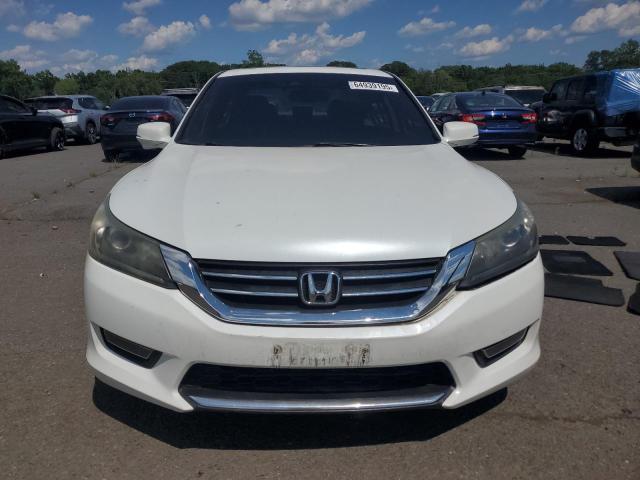 Sedans HONDA ACCORD 2015 White