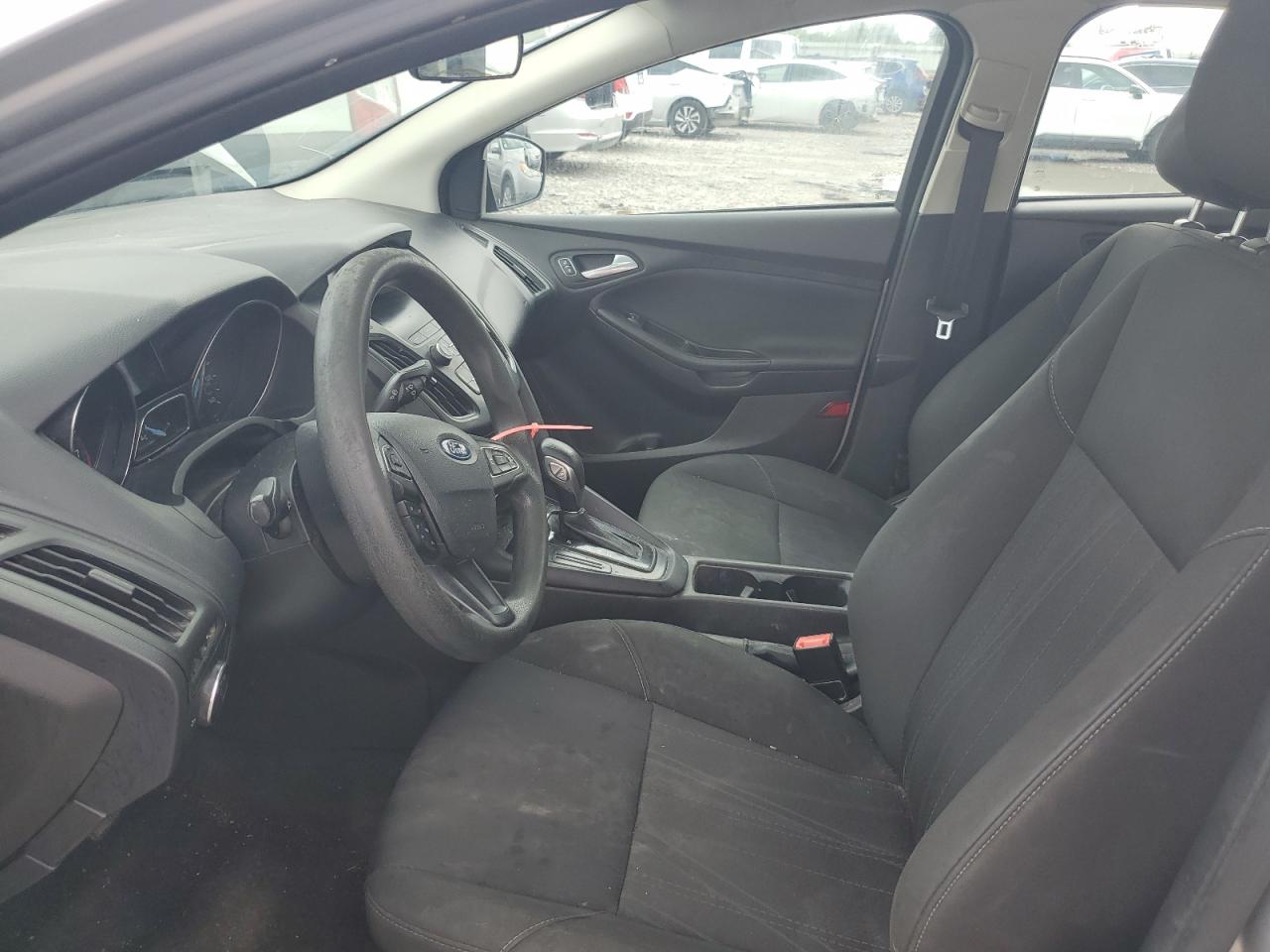 2018 Ford Focus Se VIN: 1FADP3F2XJL262248 Lot: 65693425