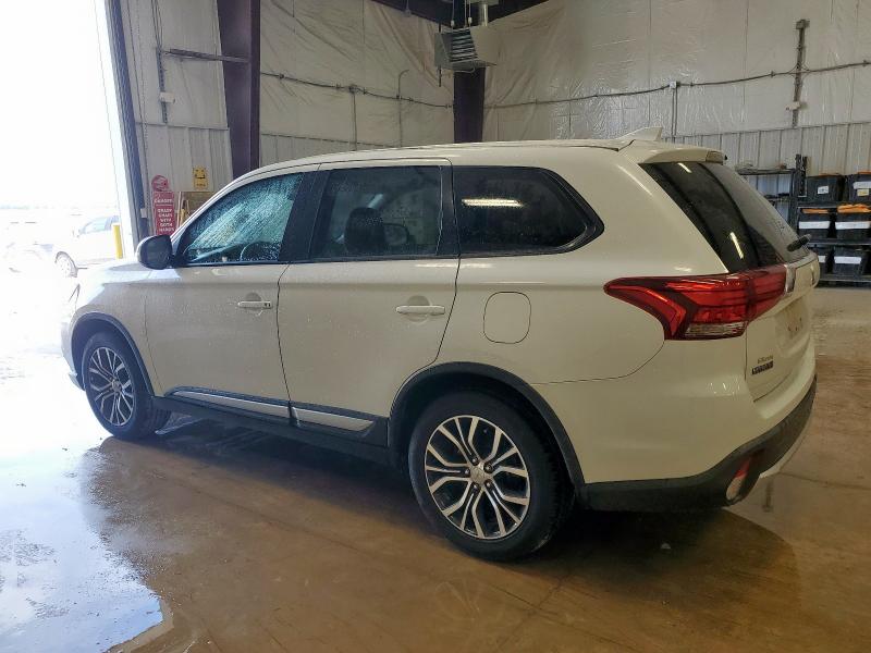  MITSUBISHI OUTLANDER 2017 Biały