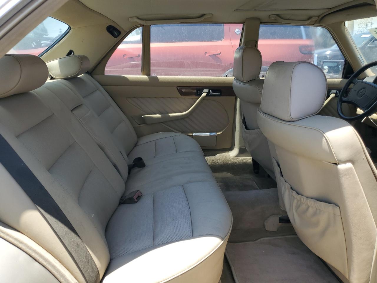 1990 Mercedes-Benz 420 Sel VIN: WDBCA35EXLA517626 Lot: 63682705
