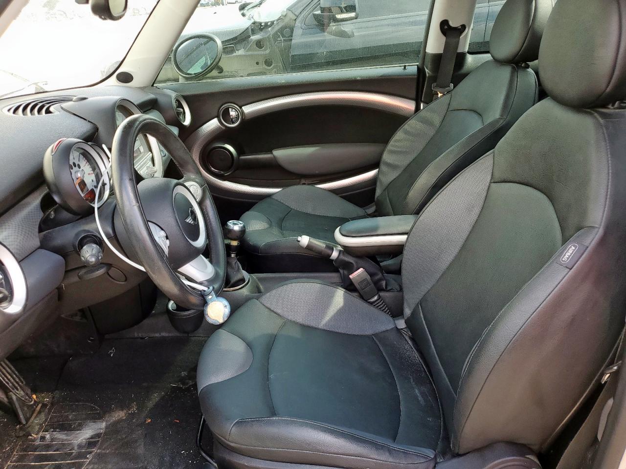 2009 Mini Cooper S VIN: WMWMF73529TT93993 Lot: 65656495