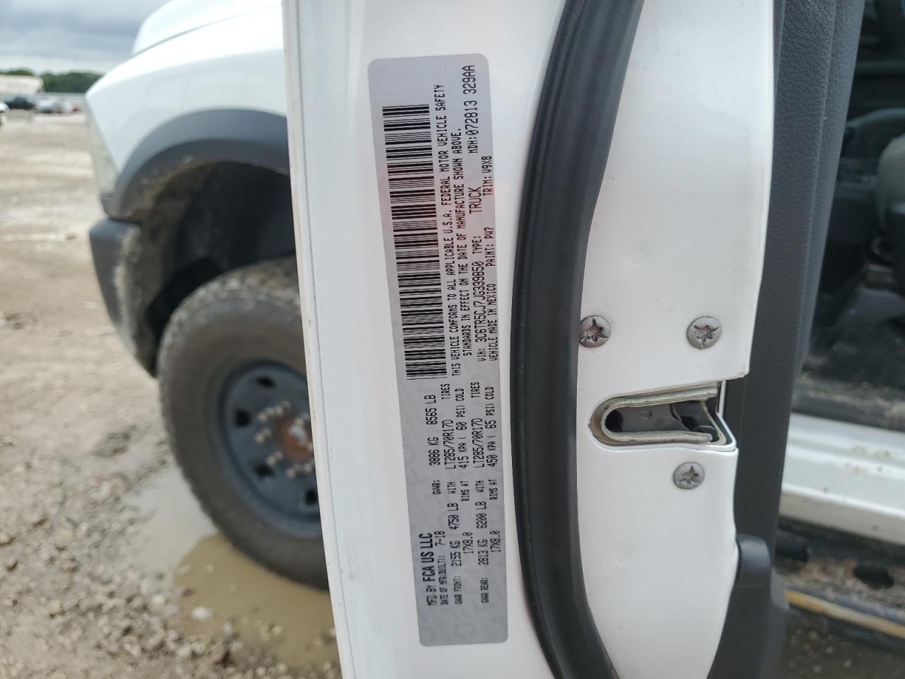 2018 Ram 2500 St VIN: 3C6TR5CJ7JG339850 Lot: 64279825