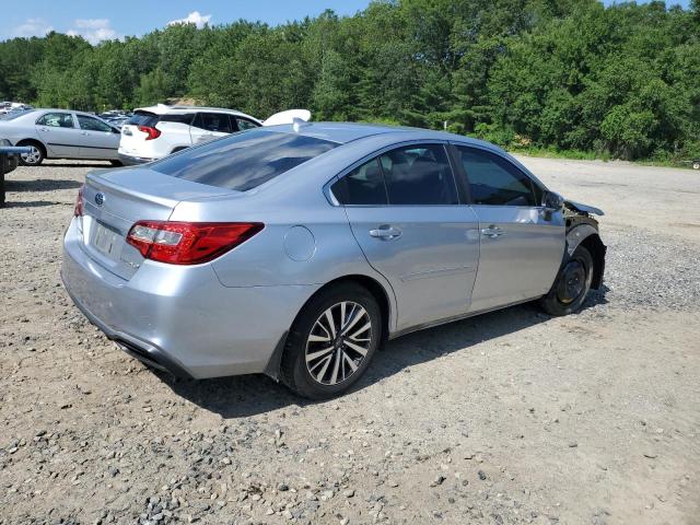  SUBARU LEGACY 2018 Srebrny