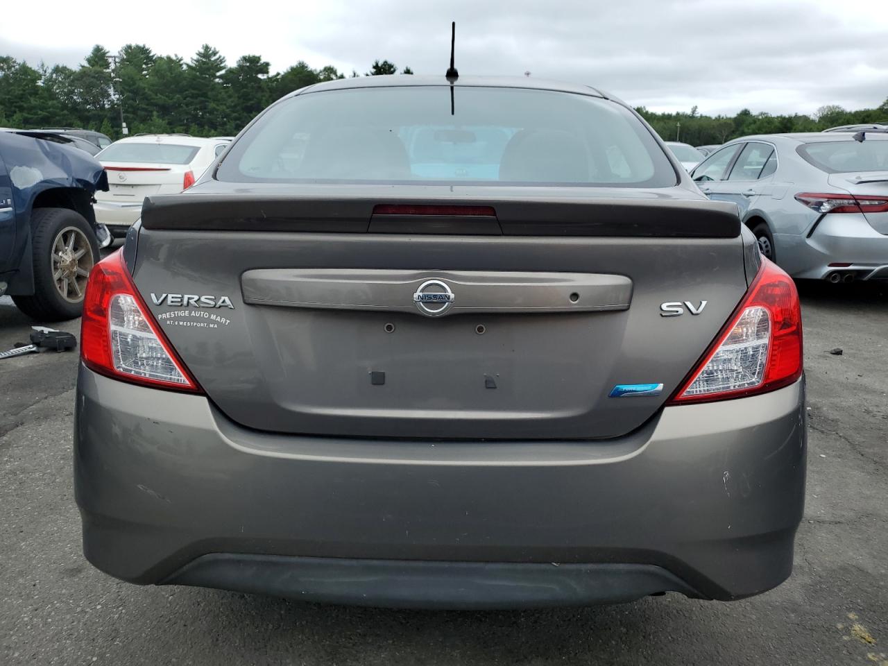 2016 Nissan Versa S VIN: 3N1CN7AP2GL889659 Lot: 64223305