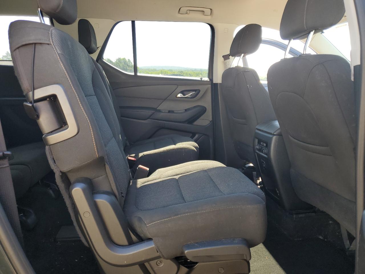 2018 Chevrolet Traverse Lt VIN: 1GNERGKW0JJ113830 Lot: 63416335