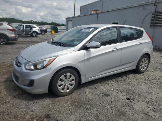 Hatchbacks HYUNDAI ACCENT 2016 Srebrny